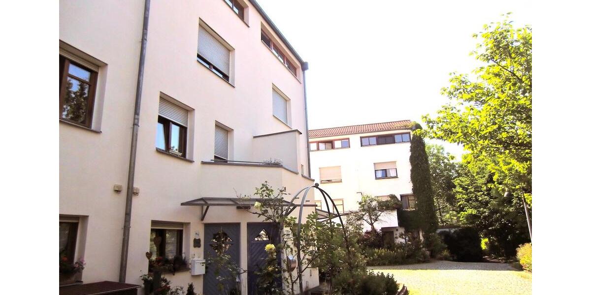 Maisonettenwohnung Augsburg Antonsviertel - 3.5 Zimmer, 87 m&sup2;, 1.200&euro; | Angebot:26208356