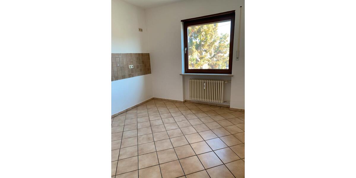 Etagenwohnung Gersthofen - 4 Zimmer, 85 m&sup2;, 1.400&euro; | Angebot:25945335