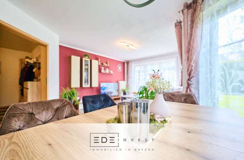 Haus zum Kaufen in Aichach 860.000 € 196.74 m²