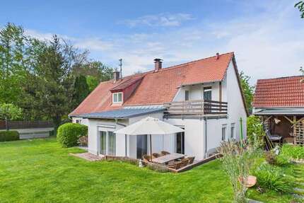 Haus zum Kaufen in Wehringen 540.000 € 184.68 m²