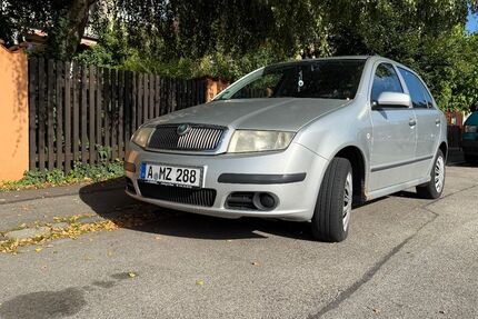 Skoda Fabia 210.000 km 800 € Augsburg 86199