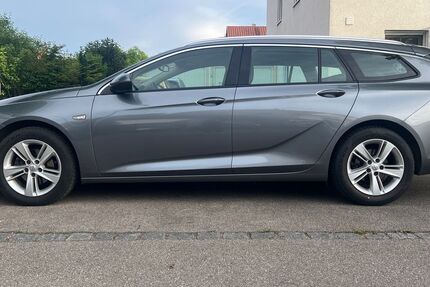 Opel Insignia 105.000 km 15.700 € Schwabmünchen 86830