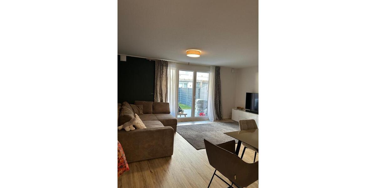 Reihenhaus Augsburg Oberhausen - 4.5 Zimmer, 138 m&sup2;, 2.050&euro; | Angebot:26412379