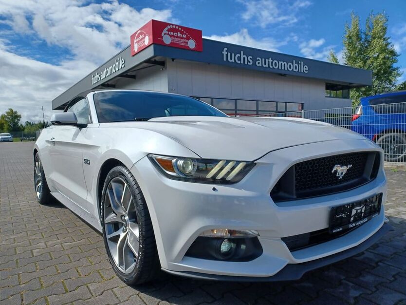 Ford Mustang 27.164 km 36.990 € Augsburg 86165