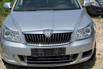Skoda Octavia 201.000 km 1.990 &euro; Augsburg 86154