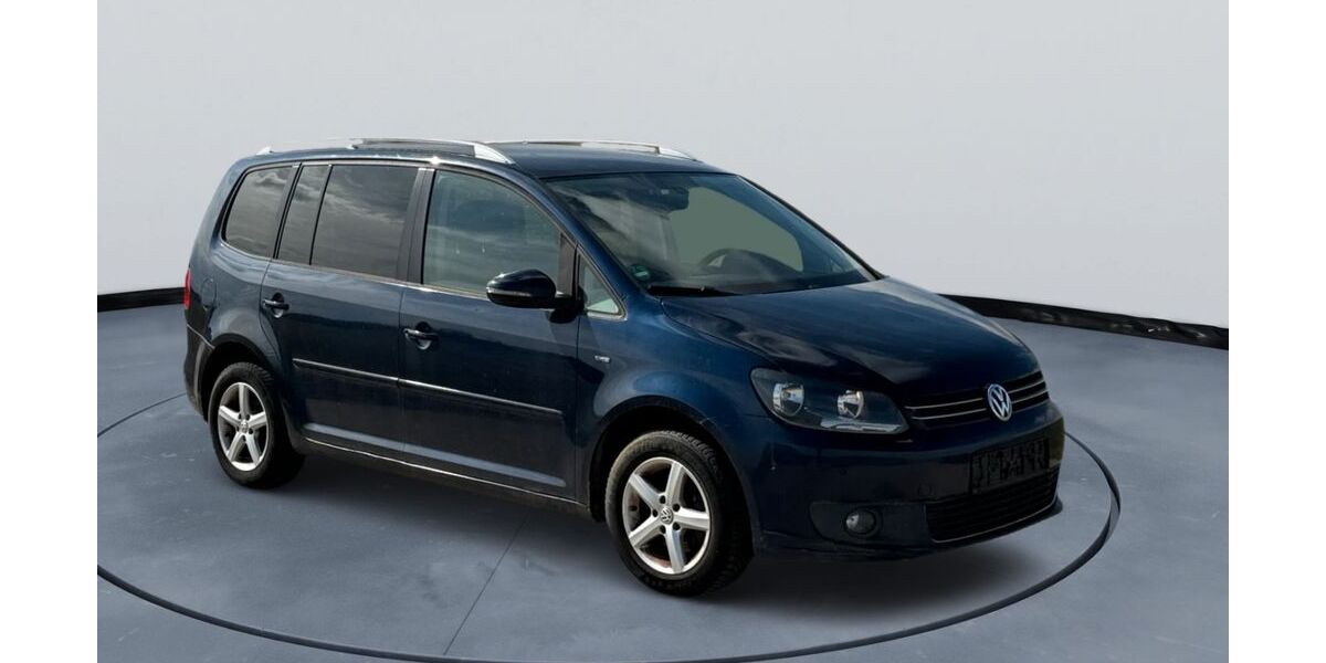 VW Touran 259.000 km 2.999 &euro; Heinrichshofen 86492