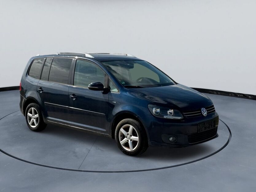 VW Touran 259.000 km 3.500 € Heinrichshofen 86492
