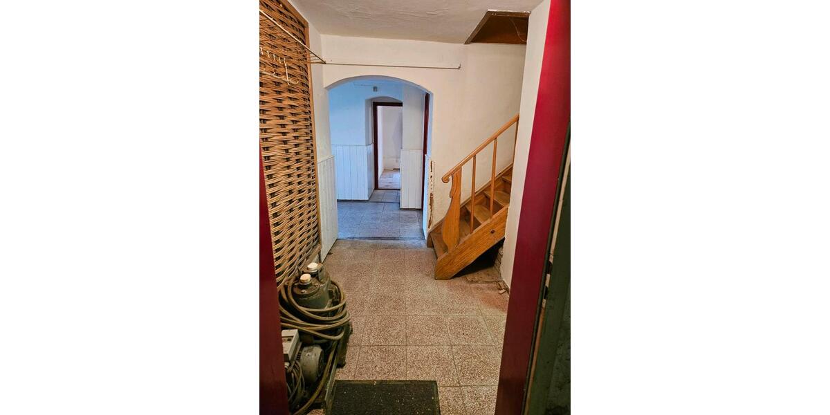 Einfamilienhaus Wertingen - 8 Zimmer, 197 m&sup2;, 295.000&euro; | Angebot:26699107