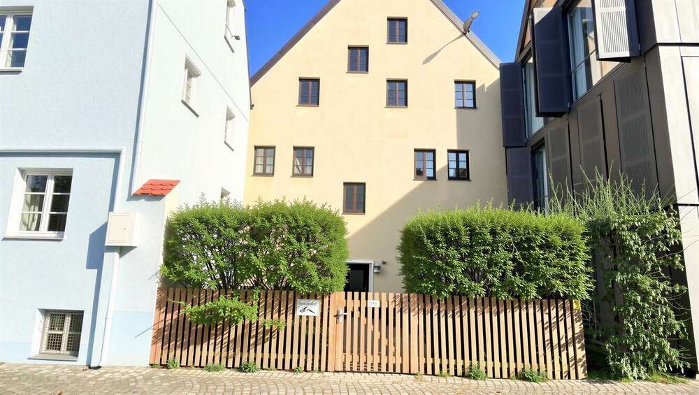 Etagenwohnung Augsburg Innenstadt - 1 Zimmer, 48 m&sup2;, 229.300&euro; | Angebot:25126766