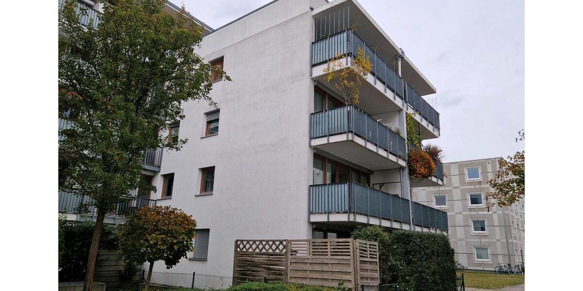 Etagenwohnung Augsburg Universitätsviertel - 2 Zimmer, 62 m&sup2;, 1.070&euro; | Angebot:25381023