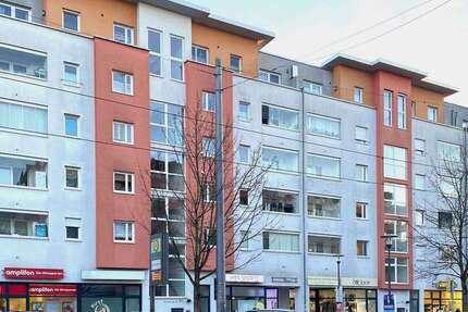 Einzelhandel in Augsburg 343.000 € 74 m² zimmer