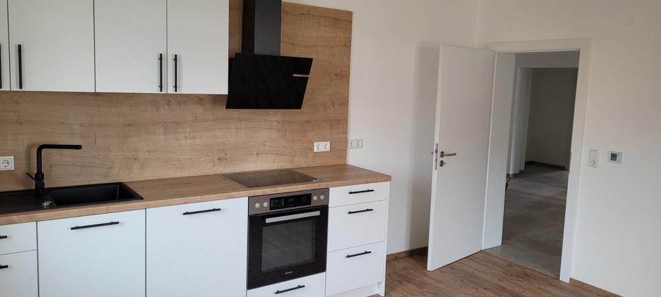Erdgeschoßwohnung Holzheim - 3.5 Zimmer, 95 m&sup2;, 750&euro; | Angebot:26007901