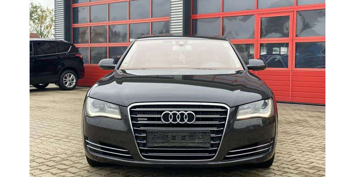Audi A8 263.645 km 14.900 &euro; Augsburg 86161