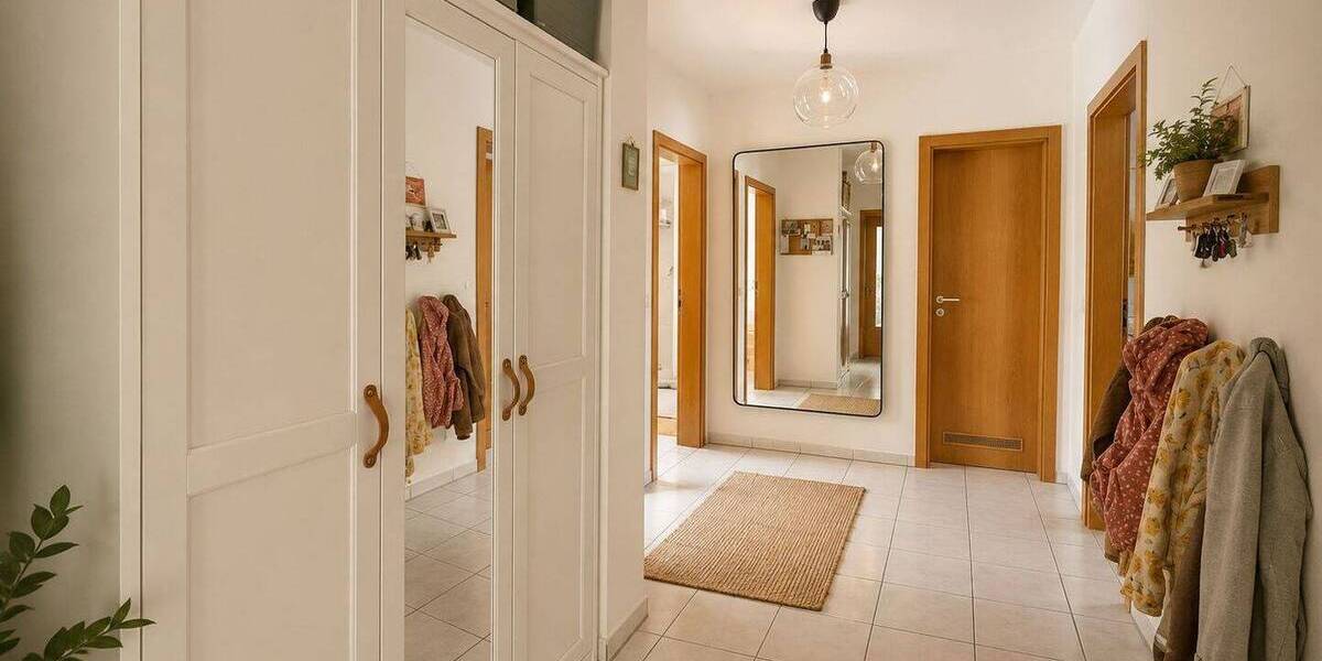 Etagenwohnung Augsburg / Göggingen Göggingen - 3 Zimmer, 90 m&sup2;, 419.000&euro; | Angebot:26779021