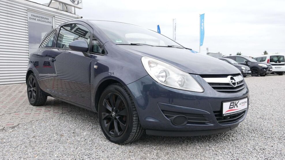 Opel Corsa 157.900 km 2.990 € Königsbrunn 86343