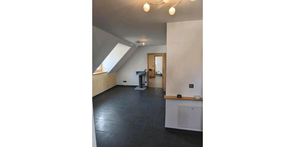 Einfamilienhaus Moorenweis - 6 Zimmer, 200 m&sup2;, 640.000&euro; | Angebot:26701130
