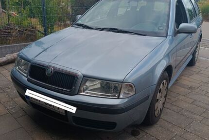 Skoda Octavia 203.000 km 1.299 &euro; Horgau 86497