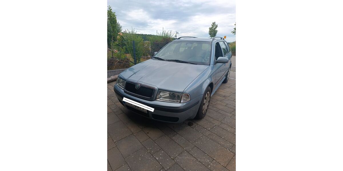 Skoda Octavia 203.000 km 1.299 &euro; Horgau 86497