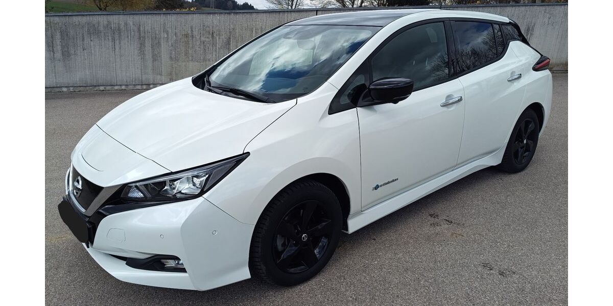 Nissan Leaf 63.000 km 14.500 &euro; Obergriesbach 86573