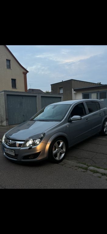 Opel Astra 160.000 km 3.700 € Augsburg 86161