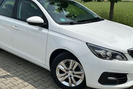 Peugeot 308 49.000 km 12.990 € Dinkelscherben 86424
