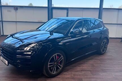 Porsche Cayenne 12.000 km 142.900 &euro; Friedberg 86316