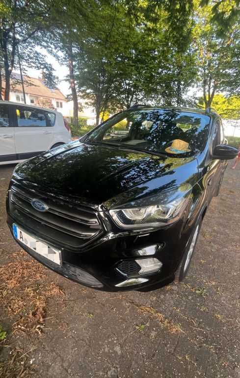 Ford Kuga 109.000 km 17.500 € Augsburg 86179