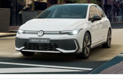 VW Golf 2.703 km 44.370 &euro; Gersthofen 86368