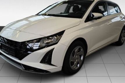 Hyundai i20 14.500 km 17.985 &euro; Augsburg 86165