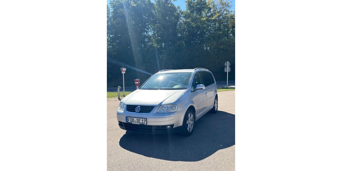 VW Touran 125.000 km 5.111 &euro; Aichach 86551
