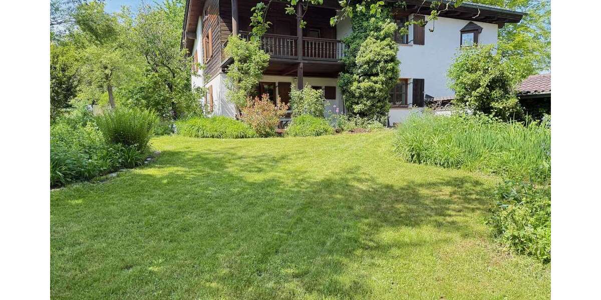 Einfamilienhaus Augsburg Bergheim - 10 Zimmer, 260 m&sup2;, 1.390.000&euro; | Angebot:27134033
