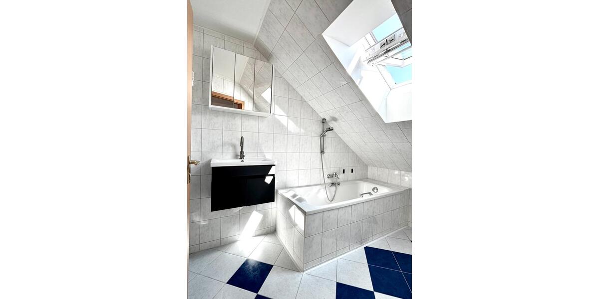 Maisonettenwohnung Augsburg Bergheim - 4 Zimmer, 97 m&sup2;, 485.000&euro; | Angebot:27084571