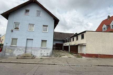 Haus zum Kaufen in Augsburg 699.000 € 255 m² 14 zimmer