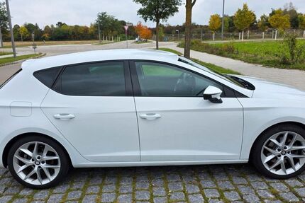 Seat Leon 92.902 km 14.000 € Augsburg 86179