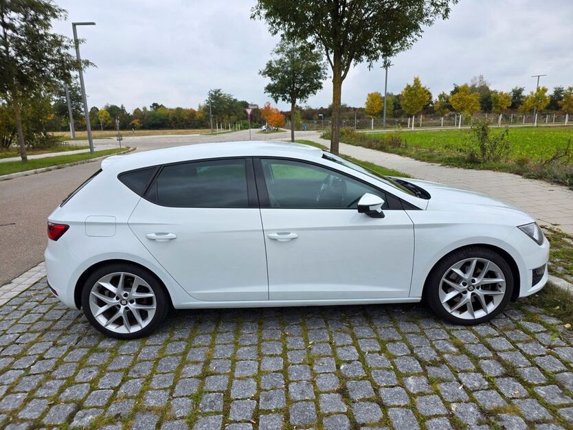 Seat Leon 92.902 km 14.000 € Augsburg 86179