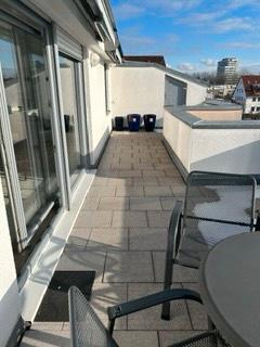 Dachgeschoßwohnung Augsburg Firnhaberau - 1 Zimmer, 65 m&sup2;, 965&euro; | Angebot:27631096
