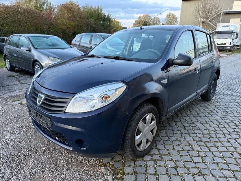 Dacia Sandero 83.000 km 1.250 € Augsburg 86165