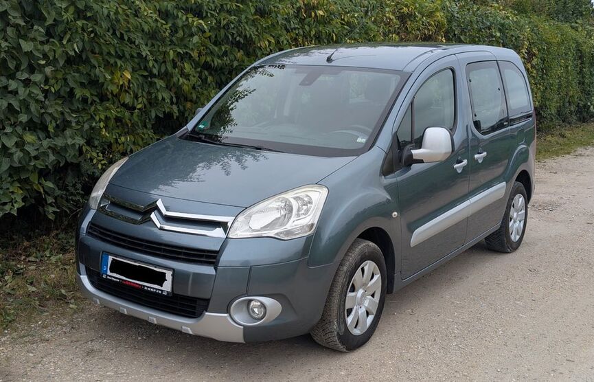 Citroen Berlingo 179.765 km 11.450 € Augsburg 86169