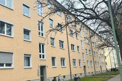 Wohnung zum Kaufen in Augsburg 195.000 € 51.01 m² 3 zimmer