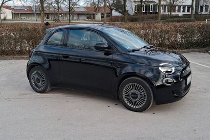Fiat 500e 22.555 km 18.900 &euro; Neusäß 86356