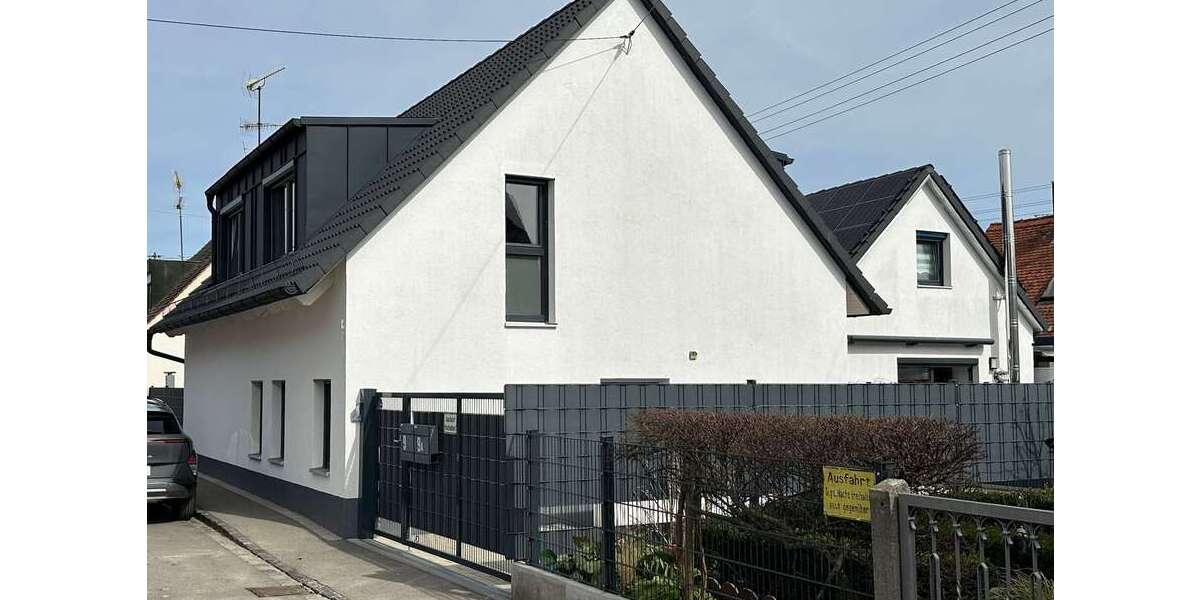 Haus zum Kaufen in Augsburg 1.035.000 € 214 m² 8 zimmer