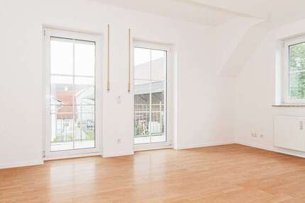 Wohnung zum Kaufen in Zusmarshausen Wollbach 349.000 € 104 m² 4 zimmer