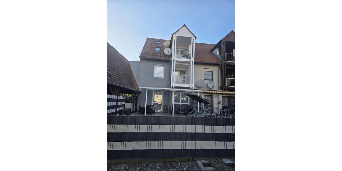 Reihenhaus Augsburg Oberhausen - 6 Zimmer, 160 m&sup2;, 740.000&euro; | Angebot:26382880
