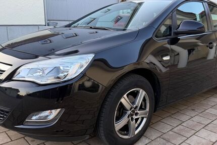 Opel Astra 82.000 km 4.500 &euro; Langenneufnach bei Augsburg 86863