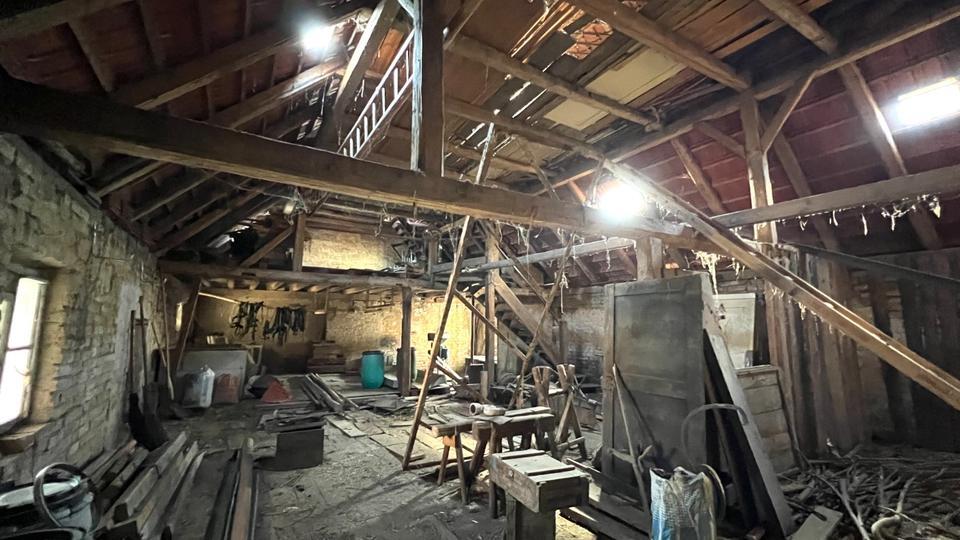 KULTURGUT - altes Bauernhaus Stadel und Garten direkt im Ortskern