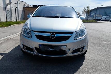 Opel Corsa 118.500 km 4.200 &euro; Augsburg 86154