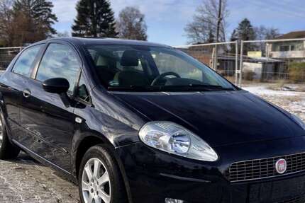 Fiat Grande Punto 128.000 km 3.490 &euro; Kissing 86438