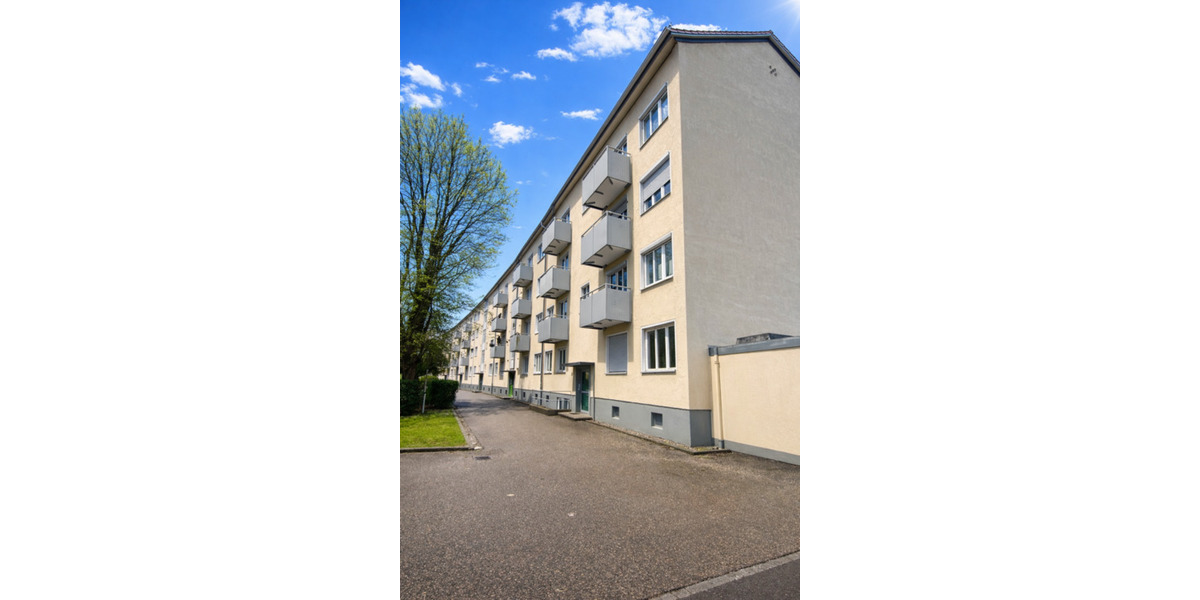 Etagenwohnung Augsburg Göggingen - 5 Zimmer, 105 m&sup2;, 320.000&euro; | Angebot:26016324