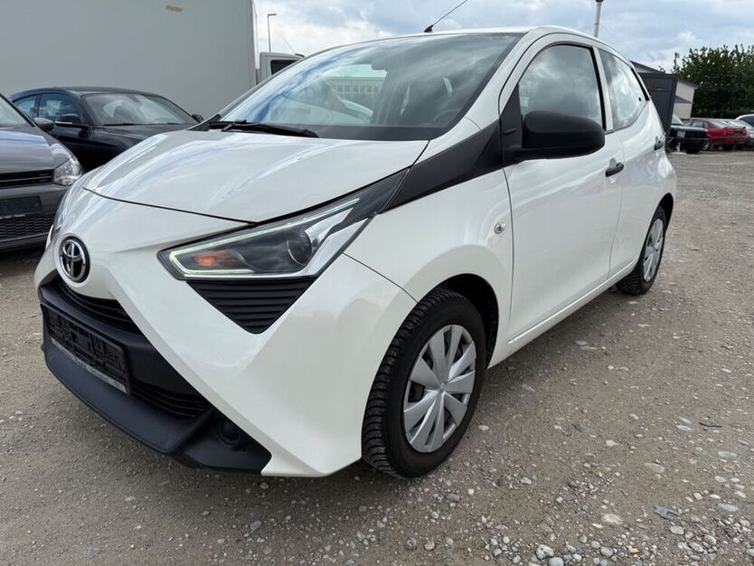 Aygo (X)