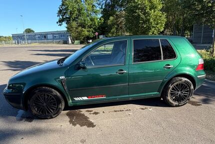 VW Golf 152.000 km 2.350 &euro; Wertingen 86637